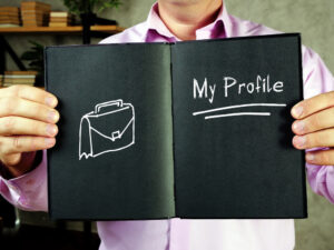 แนะนำวิธีจัดทำประวัติส่วนตัวใน Portfolio และเทคนิคทำพอร์ตให้โดดเด่น